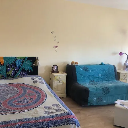 Appartement Studio 200m A Pieds Des Plages *